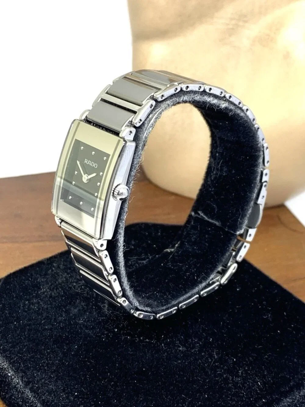 Rado Women's Watch 153.0488.3 Diastar Swiss Quartz Gray Titanium Tank 18mm - Picture 2 of 12